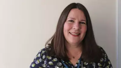 Dr Rachel Tennant